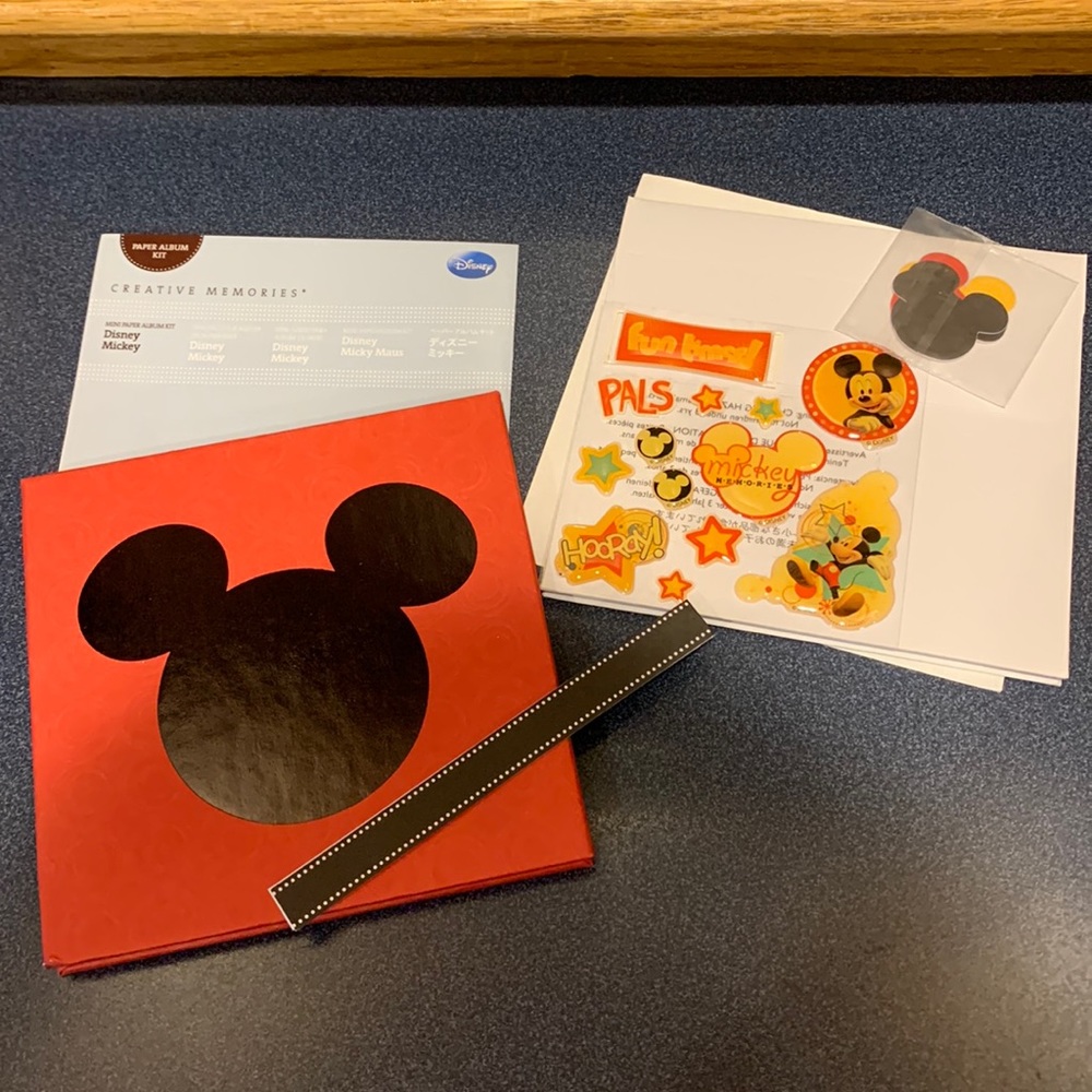 Mickey Mouse Mini Paper Album Kit